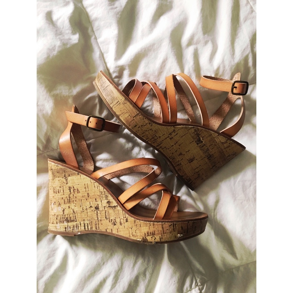Chunky Wedge Tan Brown Strappy Sandals